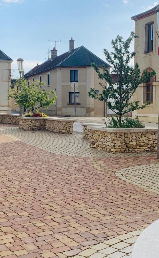 Les MesneuxLa Ferme De Maryse别墅 外观 照片